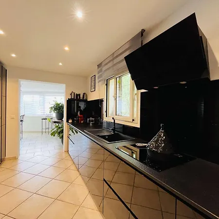Superbe 5 Pieces Avec Piscine Privee, A 5 Min De Porto-vecchio, Climatisee Et Parking - Fr-1-62-178 Dom wakacyjny *